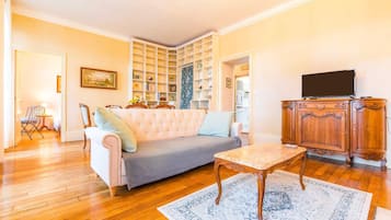 Televisie en een kantoor