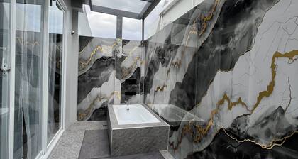 Vibe & Stay - Staycation home near Tagaytay