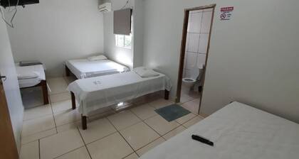 Hotel Oliveira 44