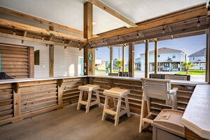 Interior - SEA WORTHY - 3 bedroom, outdoor bar with TV, close to beach! (Crystal Beach)
