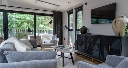 Cabin 3.0 (Pet), Dumfries