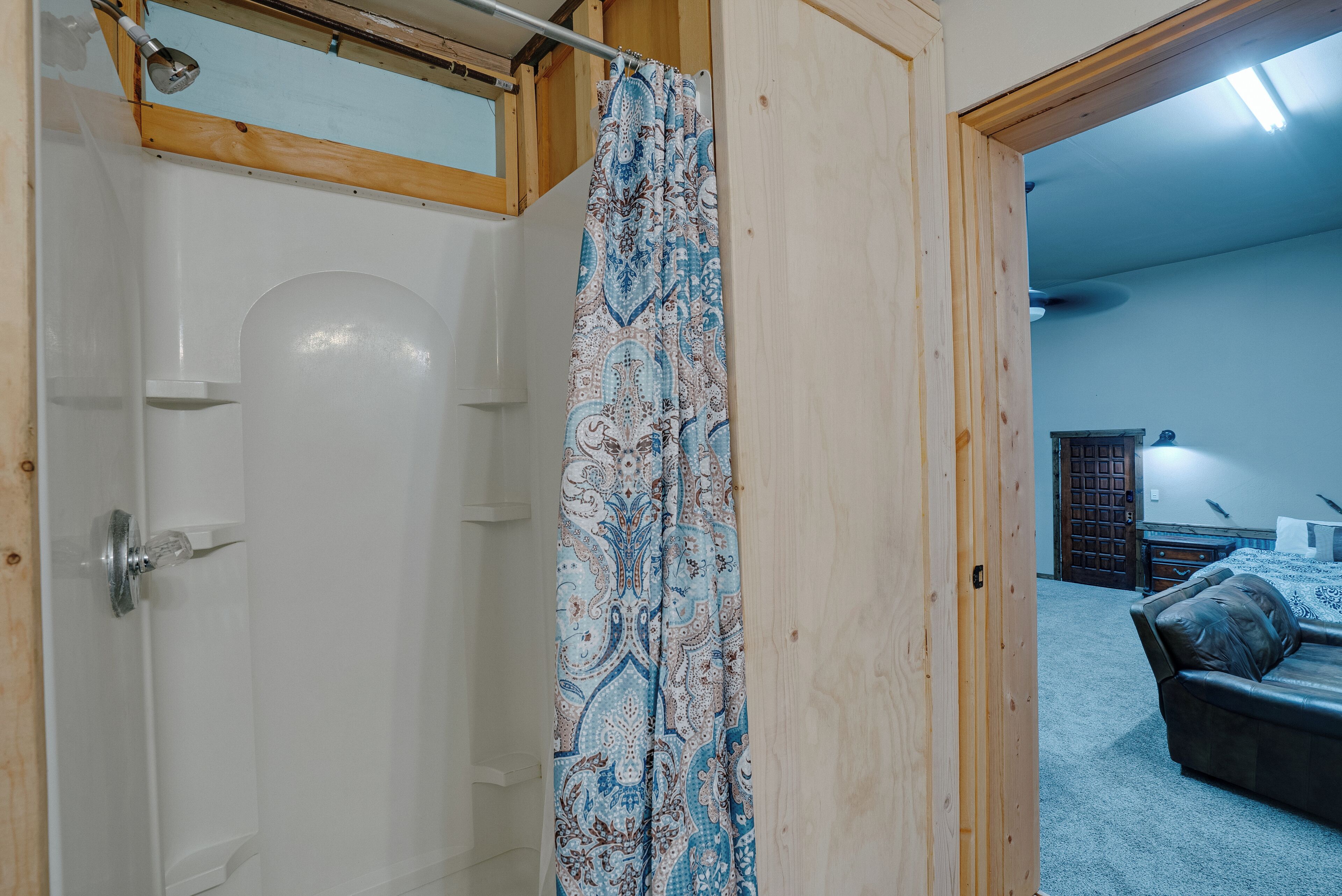 Wi-Fi gratuit, draps fournis