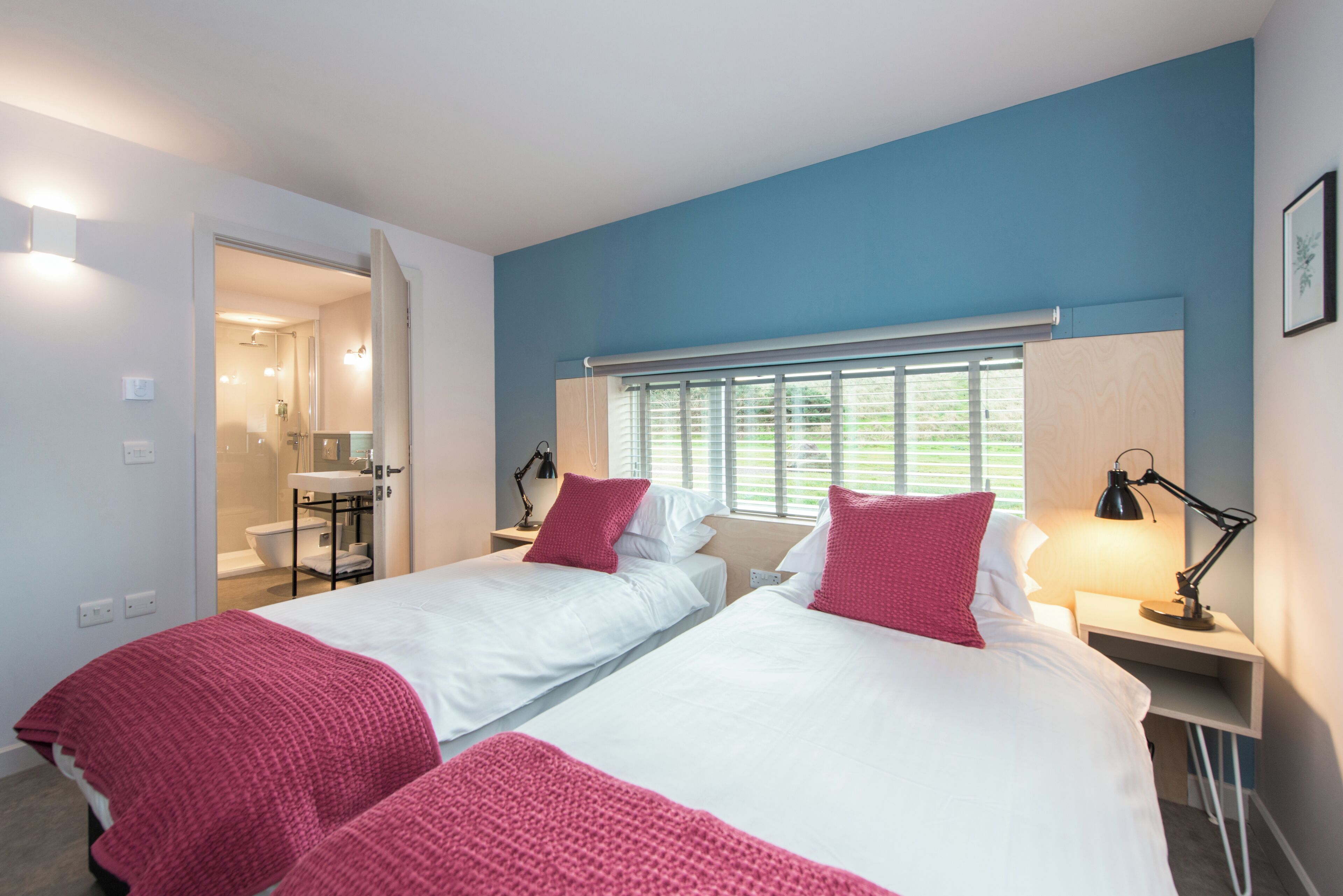 Deluxe Cabin | Free WiFi