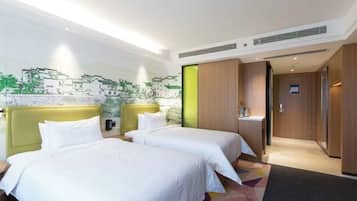 Tomannsrom – comfort | Skrivebord, skrivebord for bærbar PC og blendingsgardiner