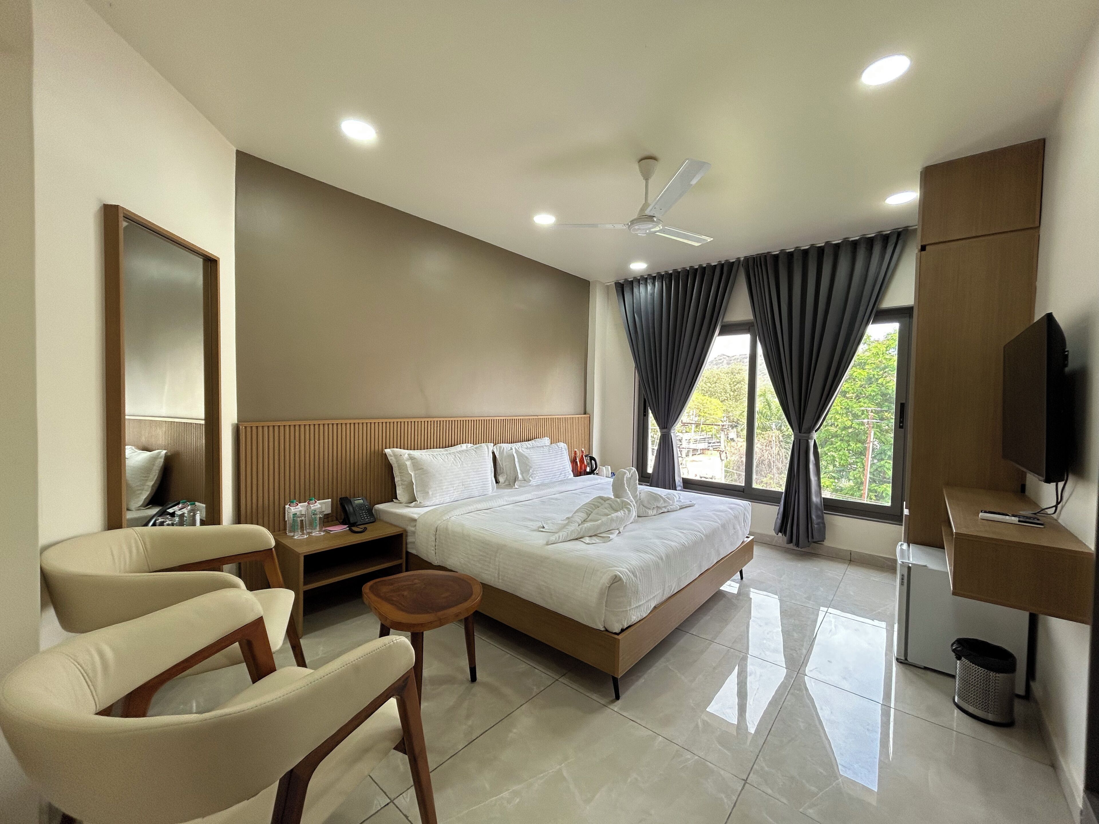 ห้องดีลักซ์