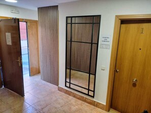 Interior - HOTEL APARTAMENTOS ATRIUM CENTRO HISTÓRICO. 1.2 (Alcalá de Henares)