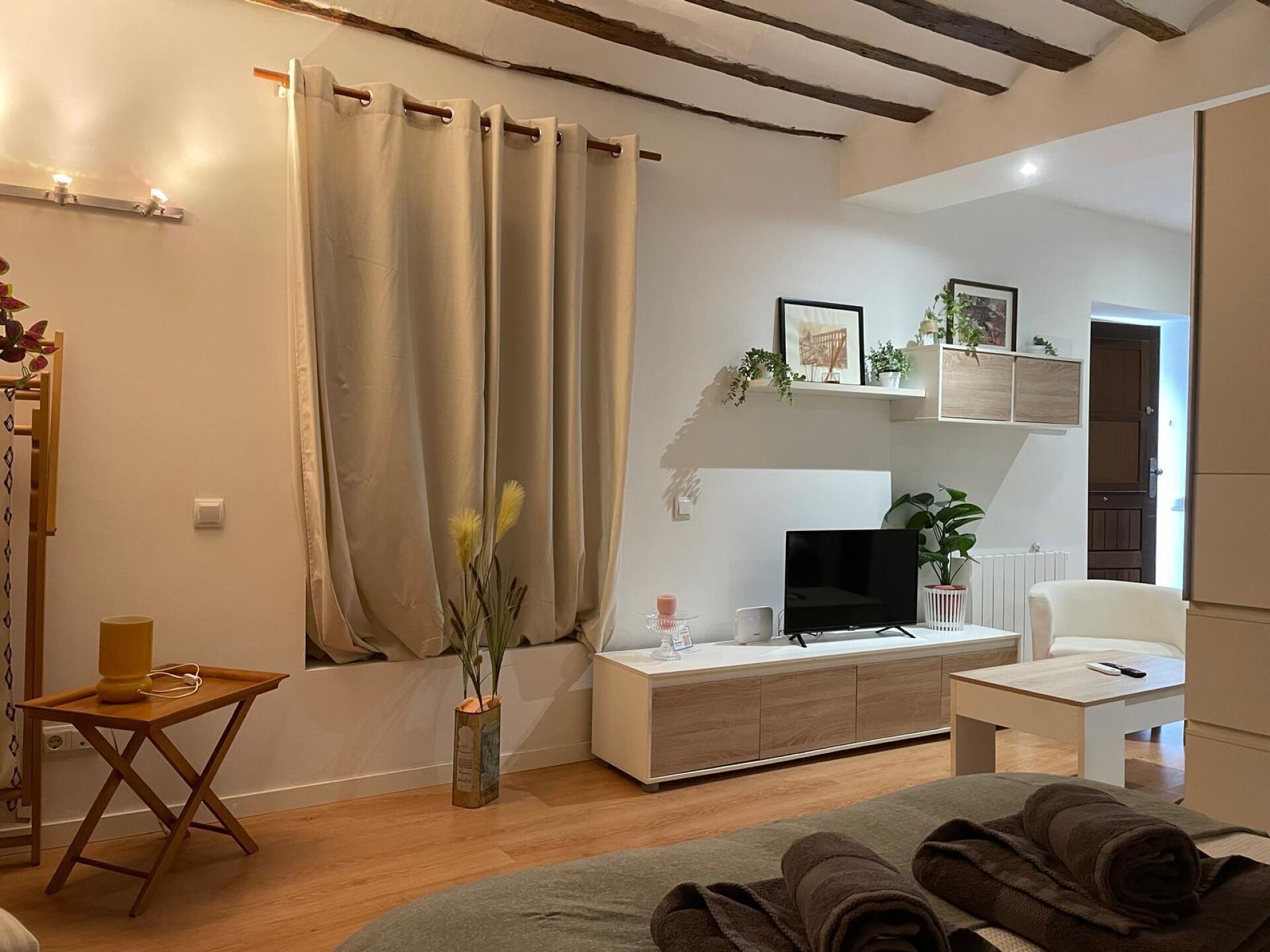 Fer et planche à repasser