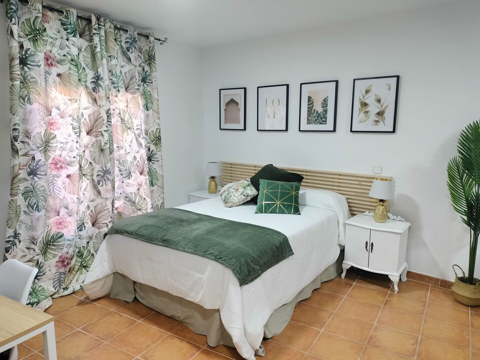 Fer et planche à repasser