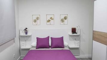 Een strijkplank/strijkijzer