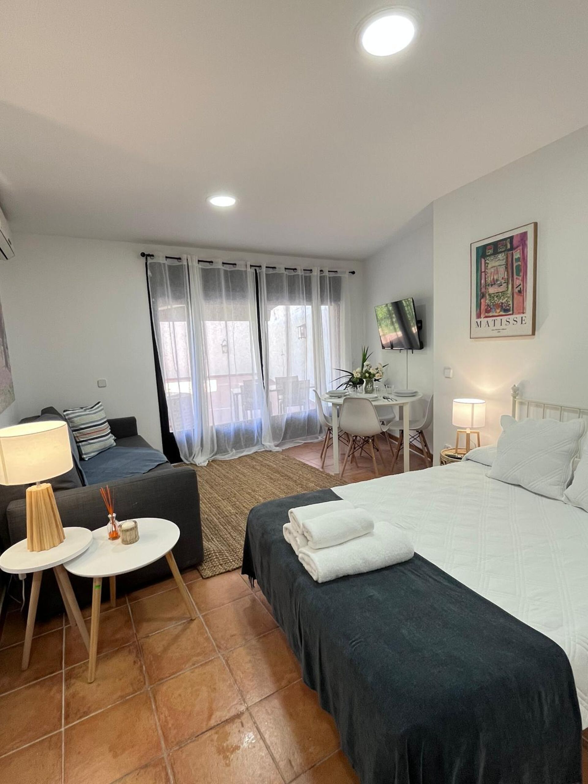 Fer et planche à repasser