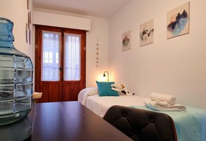 Room - APARTMENT LA ZANCUDA BLANCA (Alcalá de Henares)