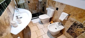 Haartrockner, Handtücher