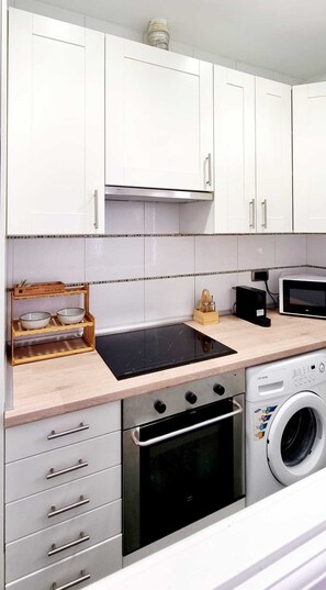 Private kitchen - APARTMENT LA CASONA DEL CARDENAL. 1A (Alcalá de Henares)