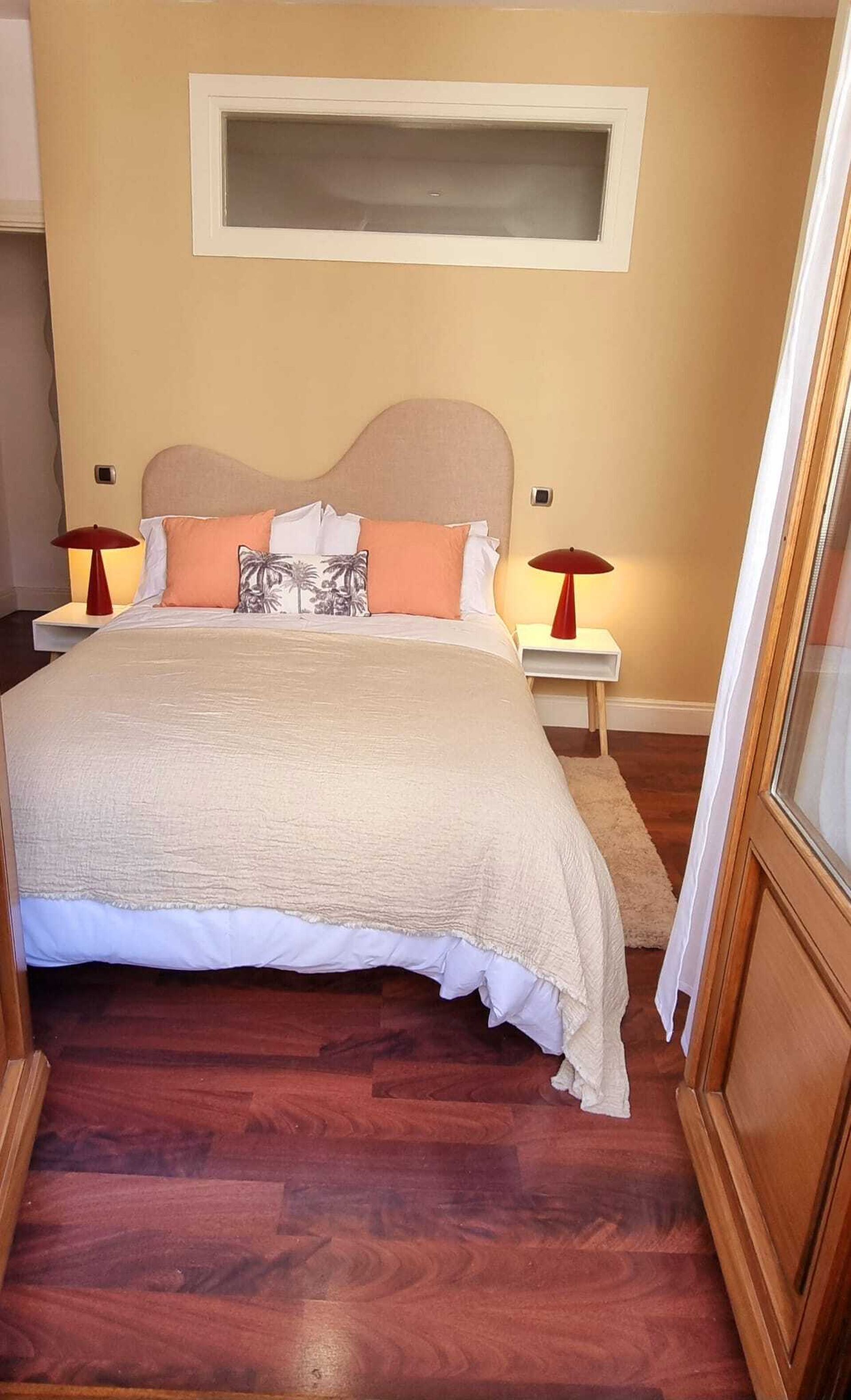 Fer et planche à repasser