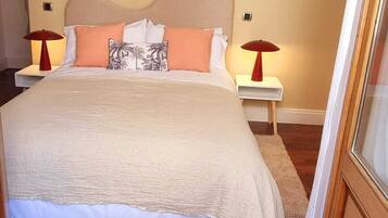 Fer et planche Ă repasser