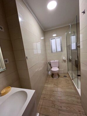 Bathroom - EL ATELIER APARTMENT (Alcalá de Henares)