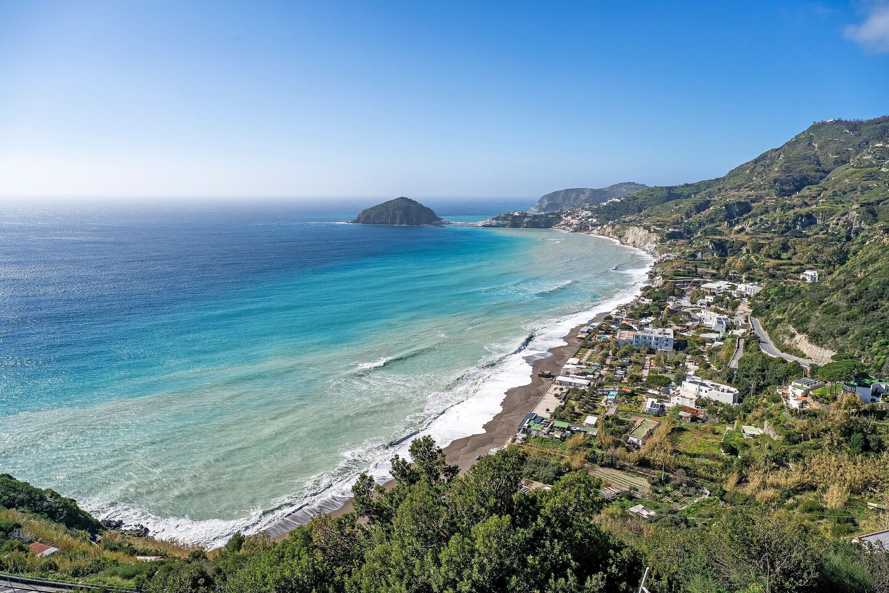 Una spiaggia nelle vicinanze