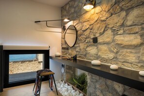 House, Sea View | Interior - Skins Concept Boutique Apartment (Chania)
