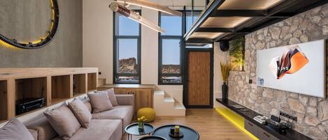 單棟房屋, 海景 | 客廳 | 65 吋智能電視連衛星電視頻道、遊戲機、Netflix