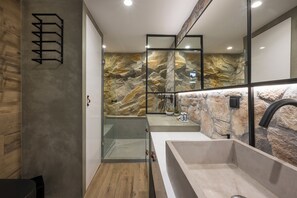 House, Sea View | Bathroom - Skins Concept Boutique Apartment (Chania)