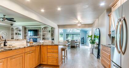 Charming Countryside Home / Near Edmond & OKC