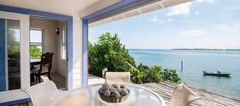 PRIVATE ISLAND:4-bedroom house outside of Hope Town with endless views