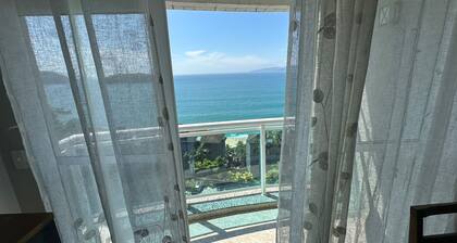 Duplex penthouse in the Porto Real condominium.