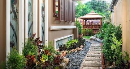6BR Private Heated Indoor Pool Villa in Central Phuket with Airport Pickup