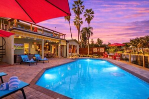 Pool - Waterfront • Htd Pool • Billiards • Deck • Lanai (Oakland Park)