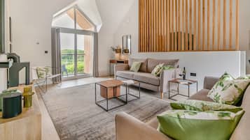 Luxury Cottage | Living area