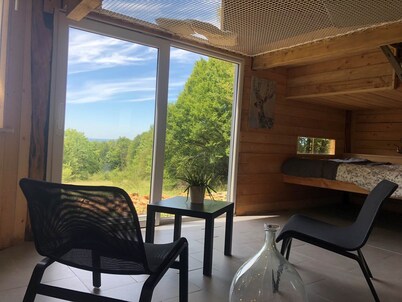 Domaine des Evêques - Serpent Tree Cabin