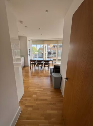 Interior - The Grange Serviced Apartment-4 (London)