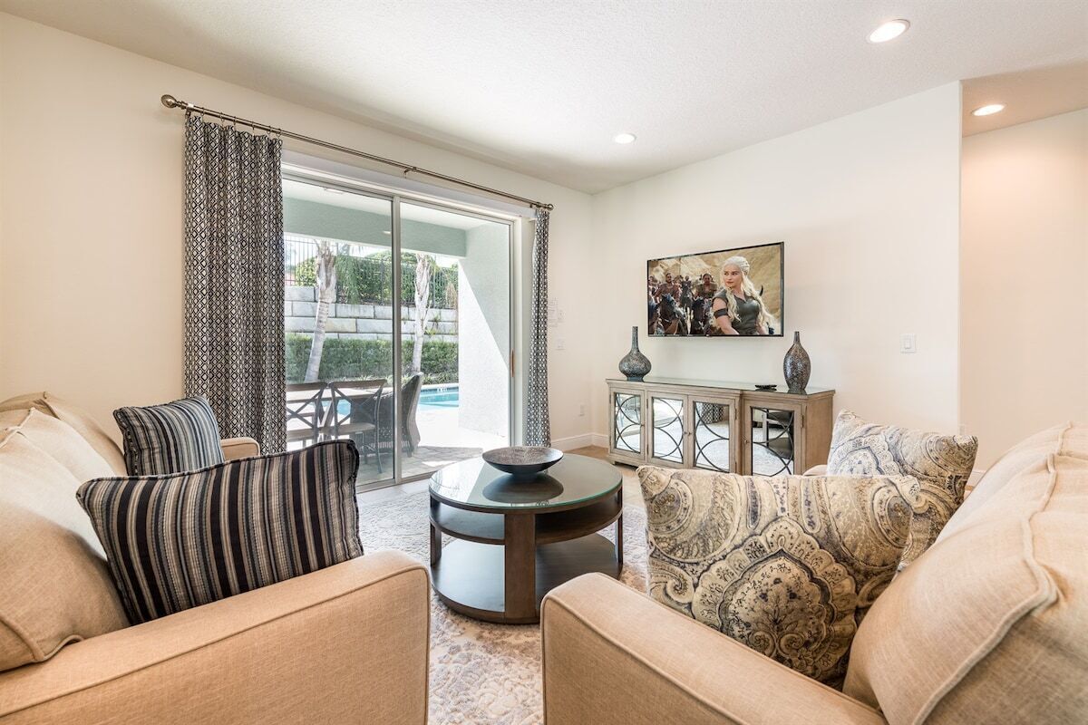 Smart TV, videojuegos y tenis de mesa 