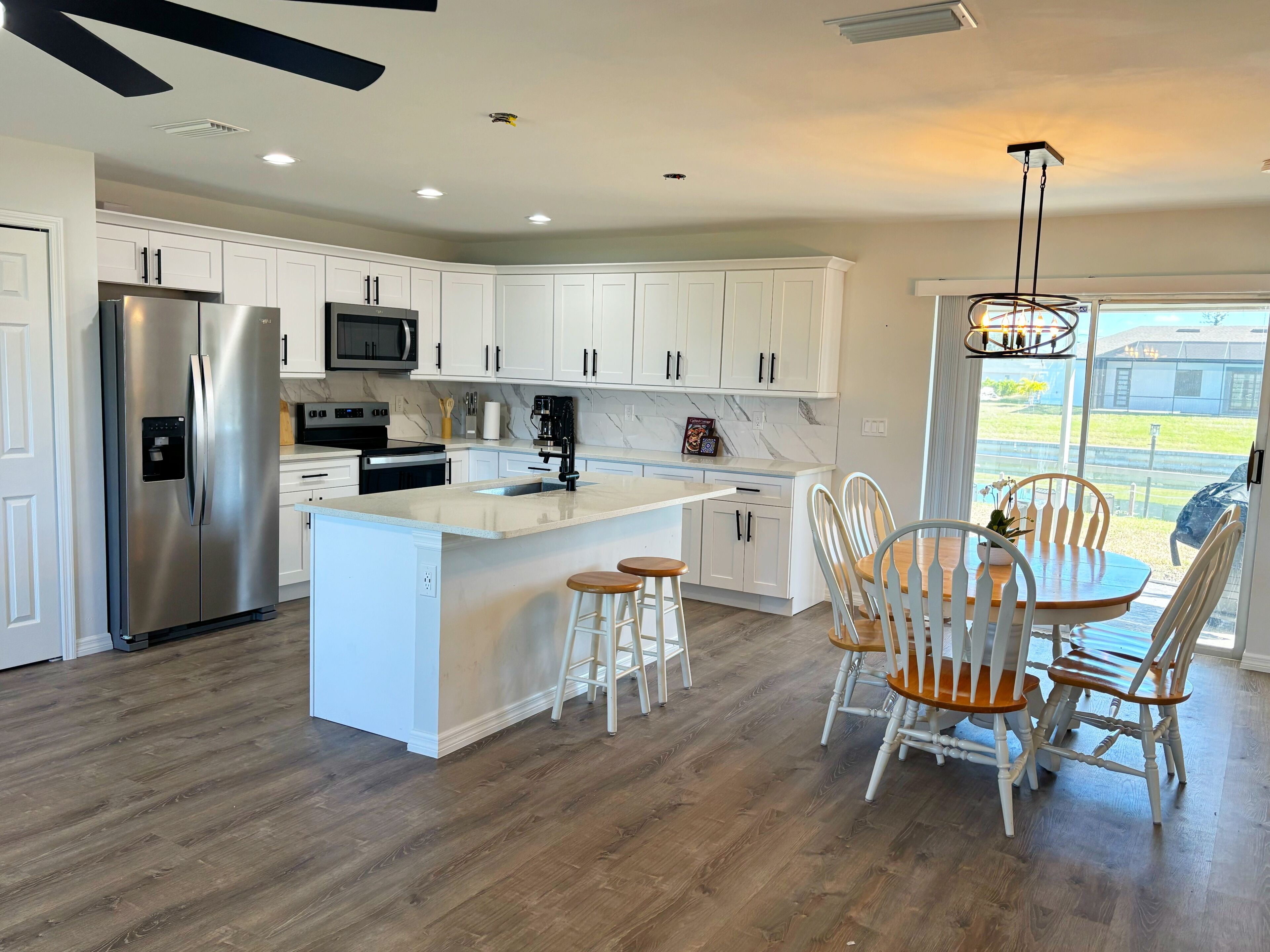 Microwave, oven, stovetop, dishwasher