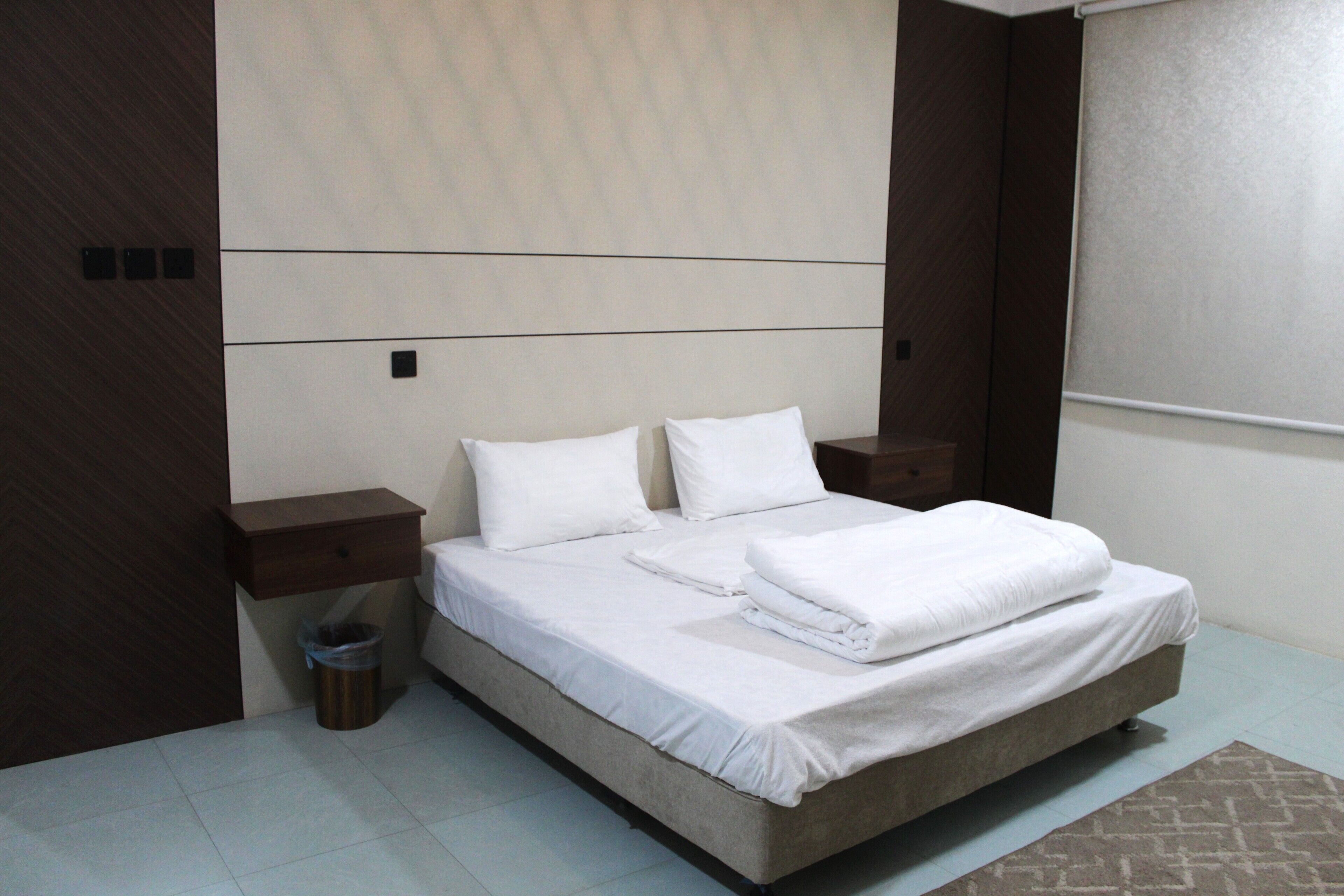 Luxury Apartment | In-room safe, blackout curtains, free WiFi