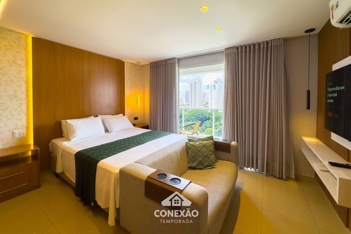 Apartment, 1 Queen Bed | Individually furnished, desk, laptop workspace, blackout drapes