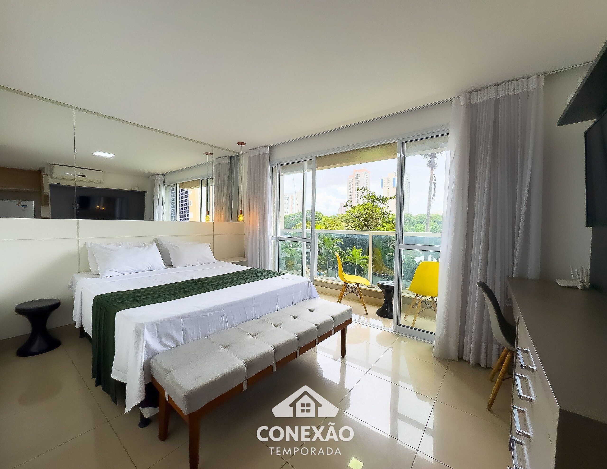 Classic Apartment | Langsir/tirai gelap terus, seterika/papan seterika, Wi-fi percuma 