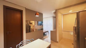 Standard Studio | Dining