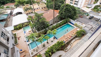 Basic Apartment | Pool