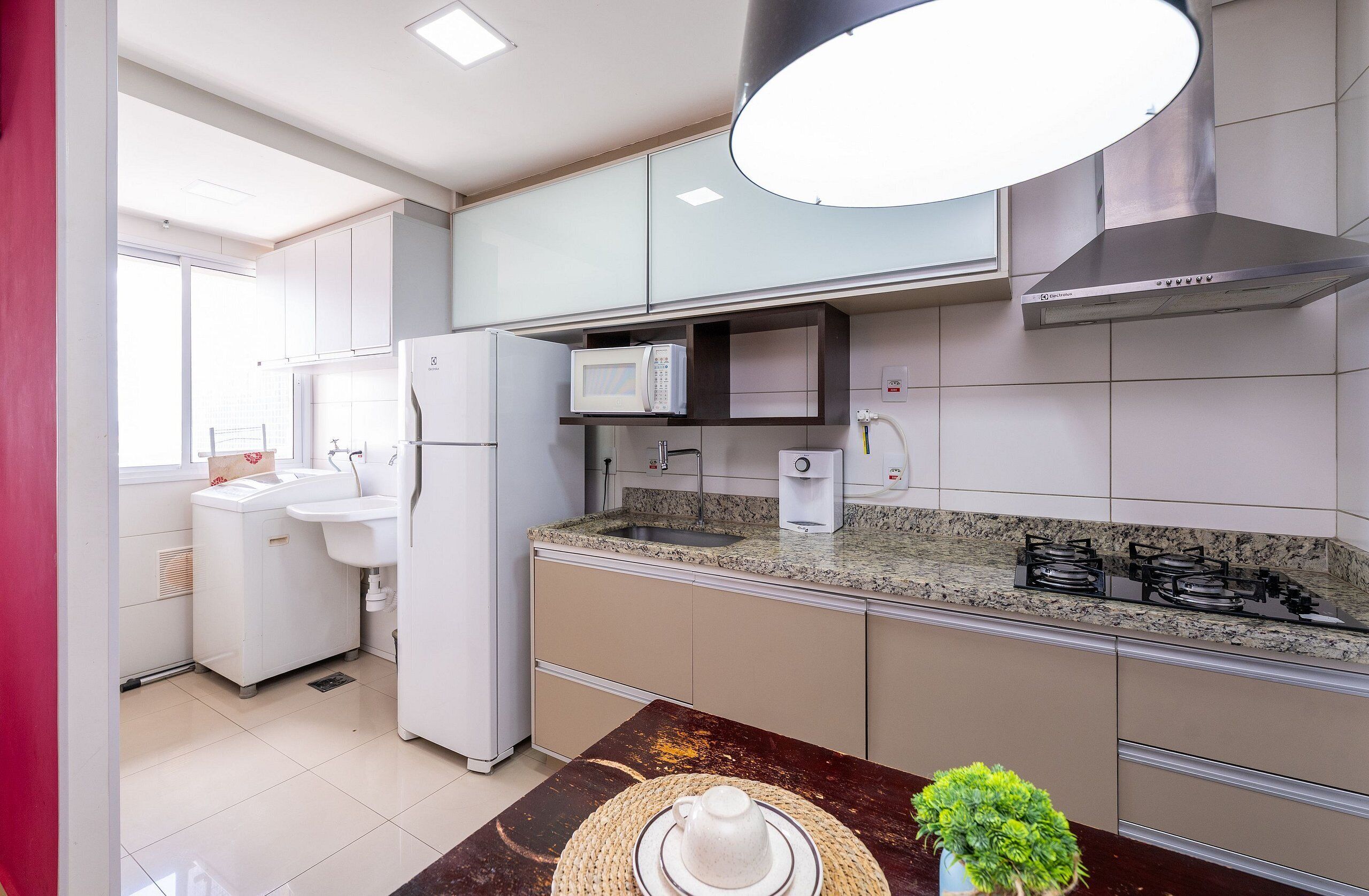 Comfort Apartment, 1 Queen Bed | Private kitchen