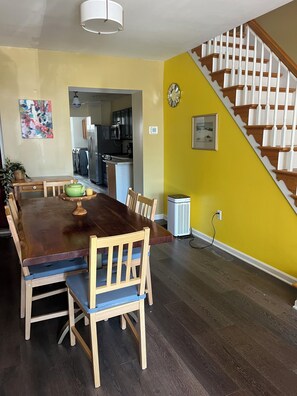 Dining - Delightful 3-bedroom house with AC in Philadelphia (Philadelphia)