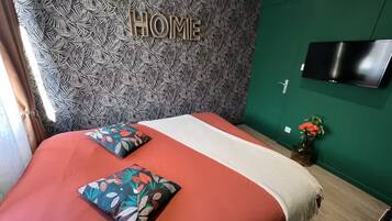 Fer et planche Ă repasser, Wi-Fi gratuit