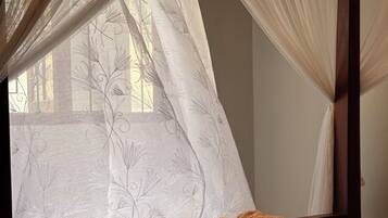 Internet, bed sheets