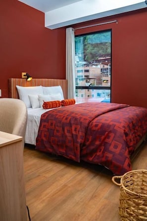 Standard Double Room, Private Bathroom | In-room safe, laptop workspace, soundproofing, free WiFi - Hotel Mamasara Machupicchu (Aguas Calientes)