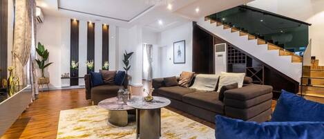 普通公寓, 露台, 城市景 | 客廳