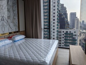Iron/ironing board, WiFi, bed sheets - ที่พักวิวสวย ติดรถไฟฟ้ากลางแหล่งท่องเที่ยว Bangkok (Krung Thep Maha Nakhon)