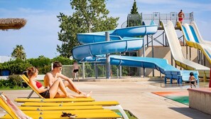 Children’s area - ZEcamping 4* arboré - Parc Aqua - MH Climatisé - Plage à 3 km (Saint-Cyprien)