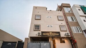 A multi-story hotel building with a sign reading "Hotel Vinayak Jagatpura." - Hotel Vinayak Near Akshaya Patra Jagatpura (Jaipur)