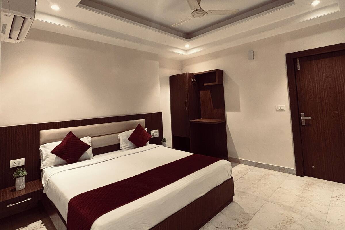 Rom – deluxe | Skrivebord og wi-fi (inkludert)