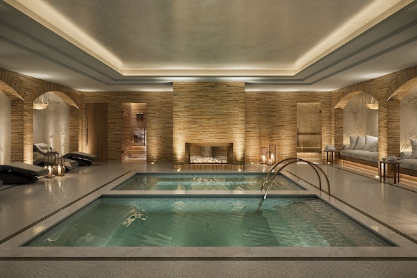 2 treatment rooms